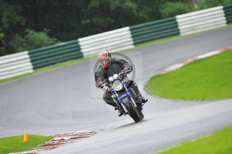 Motorcycle action photographs;Trackday digital images;cadwell;cadwell park photographs;event digital images;eventdigitalimages;motor racing louth lincolnshire;no limits trackdays;peter wileman photography;trackday;trackday photos