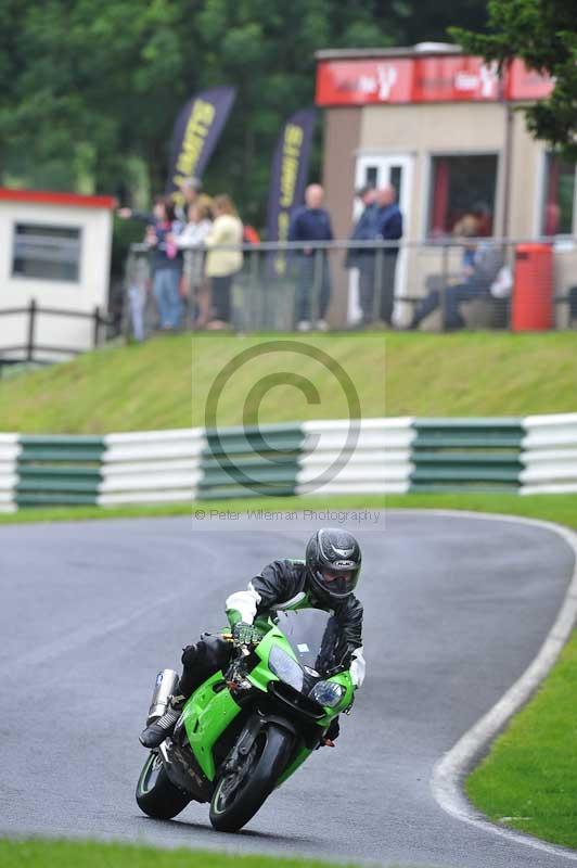 Motorcycle action photographs;Trackday digital images;cadwell;cadwell park photographs;event digital images;eventdigitalimages;motor racing louth lincolnshire;no limits trackdays;peter wileman photography;trackday;trackday photos