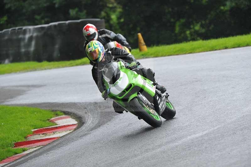 Motorcycle action photographs;Trackday digital images;cadwell;cadwell park photographs;event digital images;eventdigitalimages;motor racing louth lincolnshire;no limits trackdays;peter wileman photography;trackday;trackday photos