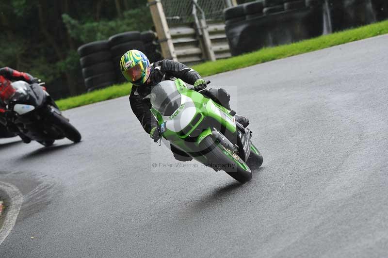 Motorcycle action photographs;Trackday digital images;cadwell;cadwell park photographs;event digital images;eventdigitalimages;motor racing louth lincolnshire;no limits trackdays;peter wileman photography;trackday;trackday photos