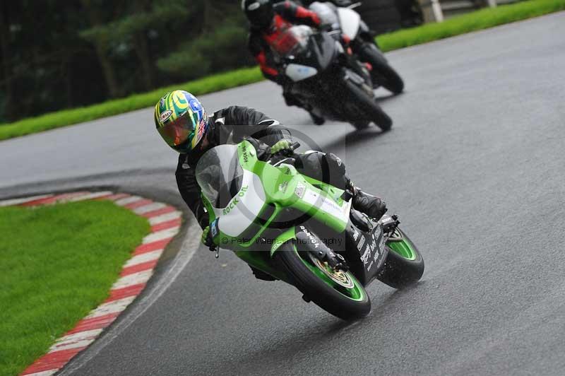 Motorcycle action photographs;Trackday digital images;cadwell;cadwell park photographs;event digital images;eventdigitalimages;motor racing louth lincolnshire;no limits trackdays;peter wileman photography;trackday;trackday photos