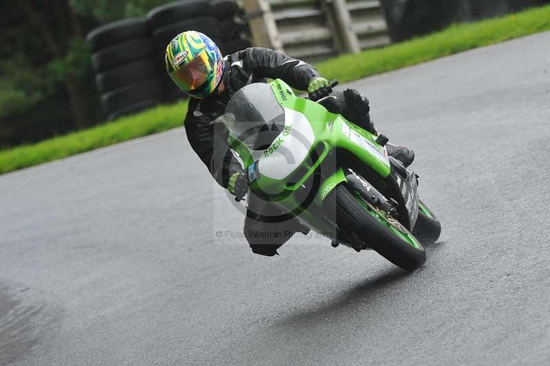 Motorcycle action photographs;Trackday digital images;cadwell;cadwell park photographs;event digital images;eventdigitalimages;motor racing louth lincolnshire;no limits trackdays;peter wileman photography;trackday;trackday photos