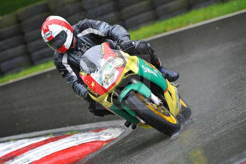 Motorcycle action photographs;Trackday digital images;cadwell;cadwell park photographs;event digital images;eventdigitalimages;motor racing louth lincolnshire;no limits trackdays;peter wileman photography;trackday;trackday photos