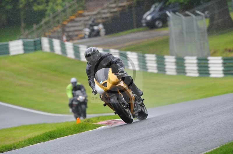 Motorcycle action photographs;Trackday digital images;cadwell;cadwell park photographs;event digital images;eventdigitalimages;motor racing louth lincolnshire;no limits trackdays;peter wileman photography;trackday;trackday photos