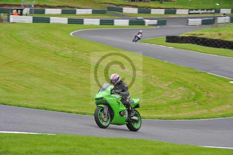 Motorcycle action photographs;Trackday digital images;cadwell;cadwell park photographs;event digital images;eventdigitalimages;motor racing louth lincolnshire;no limits trackdays;peter wileman photography;trackday;trackday photos