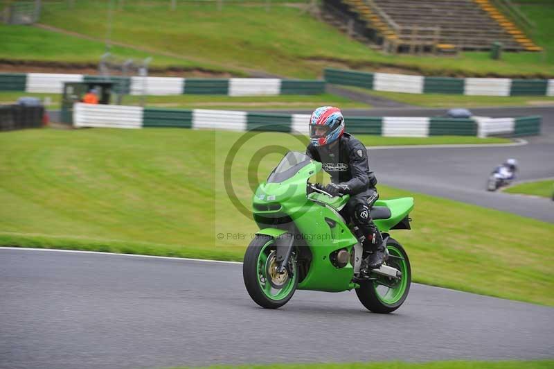 Motorcycle action photographs;Trackday digital images;cadwell;cadwell park photographs;event digital images;eventdigitalimages;motor racing louth lincolnshire;no limits trackdays;peter wileman photography;trackday;trackday photos