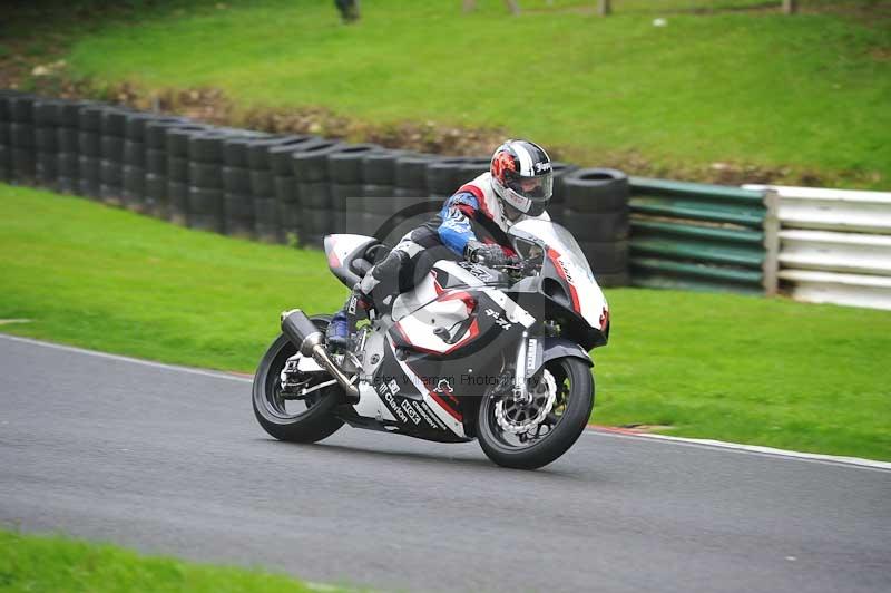 Motorcycle action photographs;Trackday digital images;cadwell;cadwell park photographs;event digital images;eventdigitalimages;motor racing louth lincolnshire;no limits trackdays;peter wileman photography;trackday;trackday photos