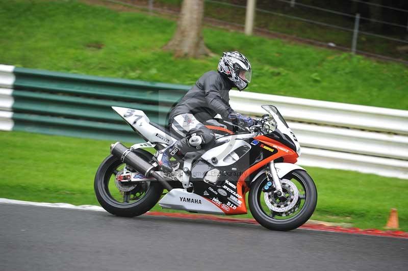 Motorcycle action photographs;Trackday digital images;cadwell;cadwell park photographs;event digital images;eventdigitalimages;motor racing louth lincolnshire;no limits trackdays;peter wileman photography;trackday;trackday photos