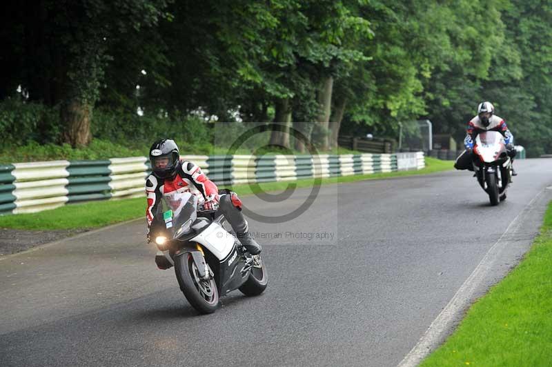 Motorcycle action photographs;Trackday digital images;cadwell;cadwell park photographs;event digital images;eventdigitalimages;motor racing louth lincolnshire;no limits trackdays;peter wileman photography;trackday;trackday photos