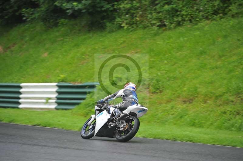 Motorcycle action photographs;Trackday digital images;cadwell;cadwell park photographs;event digital images;eventdigitalimages;motor racing louth lincolnshire;no limits trackdays;peter wileman photography;trackday;trackday photos