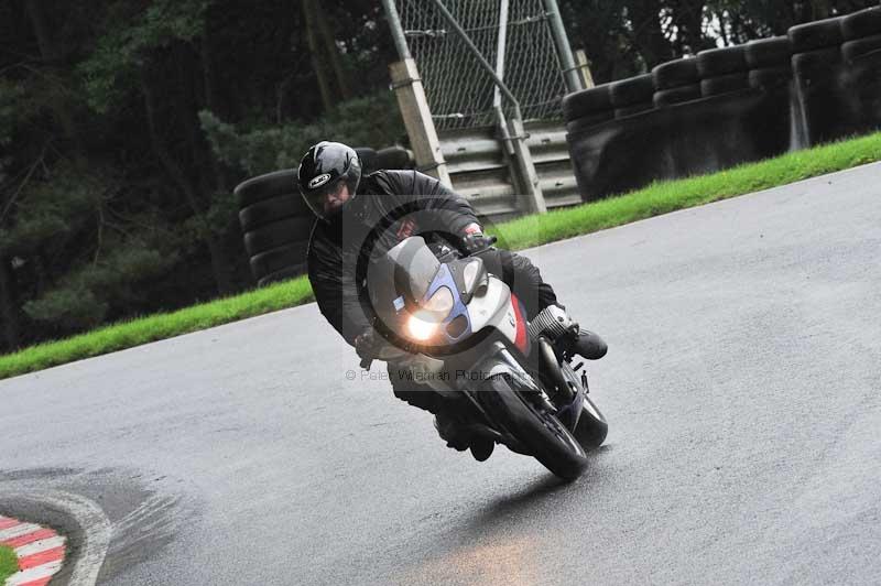 Motorcycle action photographs;Trackday digital images;cadwell;cadwell park photographs;event digital images;eventdigitalimages;motor racing louth lincolnshire;no limits trackdays;peter wileman photography;trackday;trackday photos