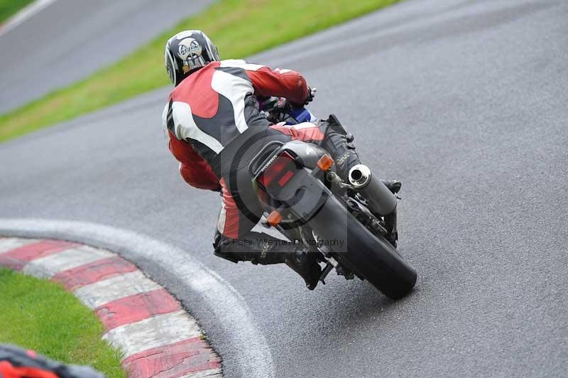 Motorcycle action photographs;Trackday digital images;cadwell;cadwell park photographs;event digital images;eventdigitalimages;motor racing louth lincolnshire;no limits trackdays;peter wileman photography;trackday;trackday photos