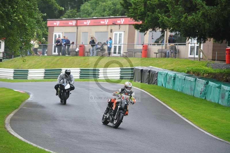 Motorcycle action photographs;Trackday digital images;cadwell;cadwell park photographs;event digital images;eventdigitalimages;motor racing louth lincolnshire;no limits trackdays;peter wileman photography;trackday;trackday photos