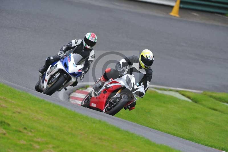 Motorcycle action photographs;Trackday digital images;cadwell;cadwell park photographs;event digital images;eventdigitalimages;motor racing louth lincolnshire;no limits trackdays;peter wileman photography;trackday;trackday photos