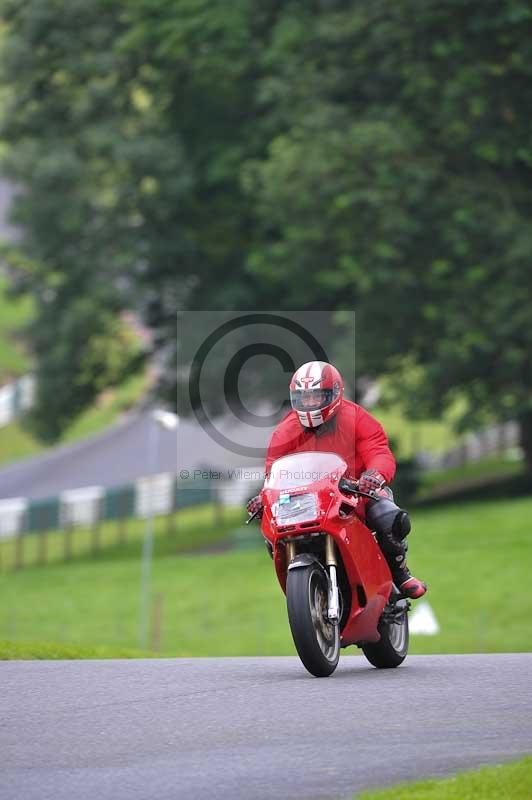 Motorcycle action photographs;Trackday digital images;cadwell;cadwell park photographs;event digital images;eventdigitalimages;motor racing louth lincolnshire;no limits trackdays;peter wileman photography;trackday;trackday photos