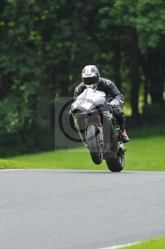 Motorcycle action photographs;Trackday digital images;cadwell;cadwell park photographs;event digital images;eventdigitalimages;motor racing louth lincolnshire;no limits trackdays;peter wileman photography;trackday;trackday photos