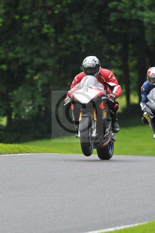 Motorcycle action photographs;Trackday digital images;cadwell;cadwell park photographs;event digital images;eventdigitalimages;motor racing louth lincolnshire;no limits trackdays;peter wileman photography;trackday;trackday photos