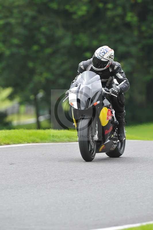 Motorcycle action photographs;Trackday digital images;cadwell;cadwell park photographs;event digital images;eventdigitalimages;motor racing louth lincolnshire;no limits trackdays;peter wileman photography;trackday;trackday photos