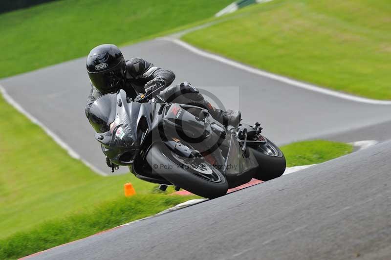 Motorcycle action photographs;Trackday digital images;cadwell;cadwell park photographs;event digital images;eventdigitalimages;motor racing louth lincolnshire;no limits trackdays;peter wileman photography;trackday;trackday photos