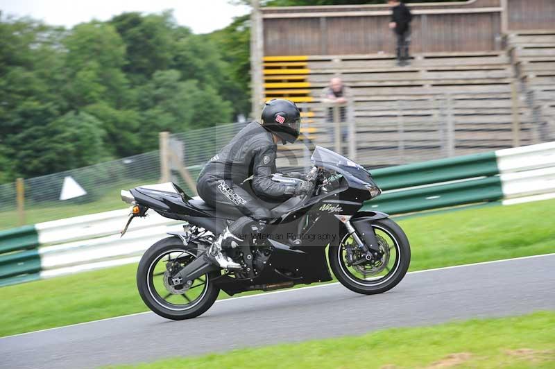 Motorcycle action photographs;Trackday digital images;cadwell;cadwell park photographs;event digital images;eventdigitalimages;motor racing louth lincolnshire;no limits trackdays;peter wileman photography;trackday;trackday photos