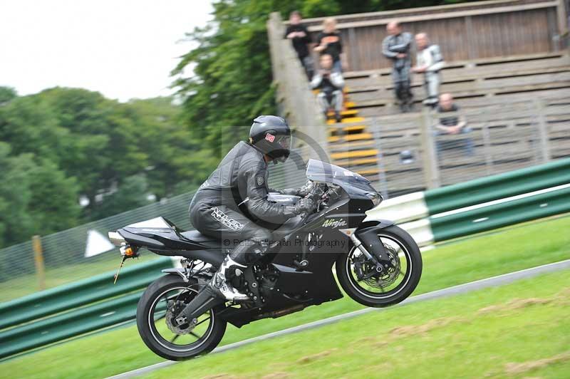 Motorcycle action photographs;Trackday digital images;cadwell;cadwell park photographs;event digital images;eventdigitalimages;motor racing louth lincolnshire;no limits trackdays;peter wileman photography;trackday;trackday photos