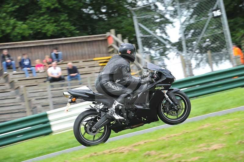 Motorcycle action photographs;Trackday digital images;cadwell;cadwell park photographs;event digital images;eventdigitalimages;motor racing louth lincolnshire;no limits trackdays;peter wileman photography;trackday;trackday photos