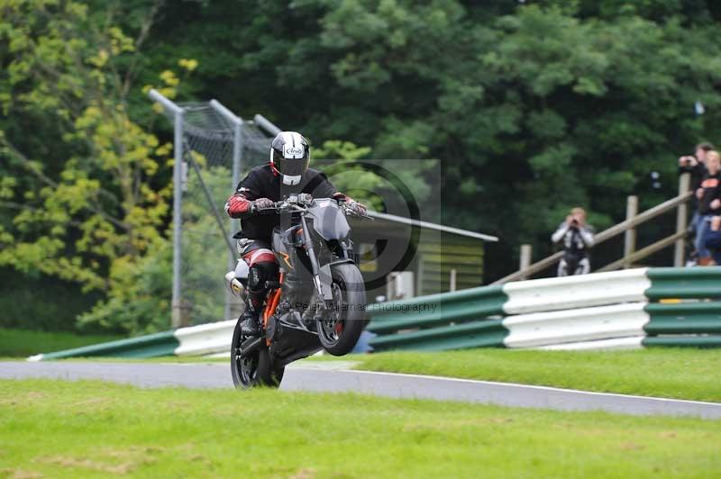 Motorcycle action photographs;Trackday digital images;cadwell;cadwell park photographs;event digital images;eventdigitalimages;motor racing louth lincolnshire;no limits trackdays;peter wileman photography;trackday;trackday photos