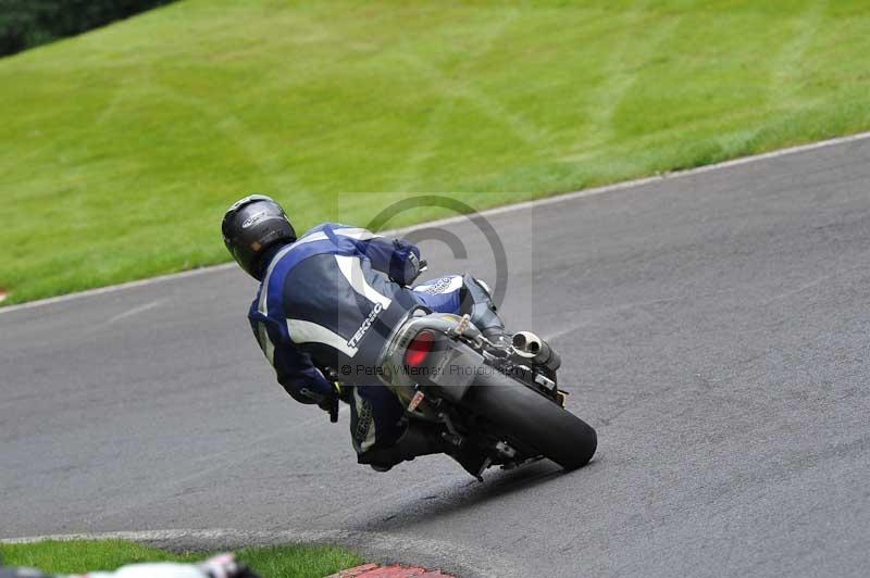 Motorcycle action photographs;Trackday digital images;cadwell;cadwell park photographs;event digital images;eventdigitalimages;motor racing louth lincolnshire;no limits trackdays;peter wileman photography;trackday;trackday photos