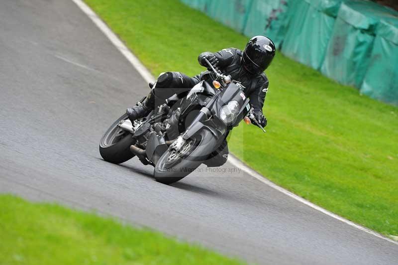 Motorcycle action photographs;Trackday digital images;cadwell;cadwell park photographs;event digital images;eventdigitalimages;motor racing louth lincolnshire;no limits trackdays;peter wileman photography;trackday;trackday photos