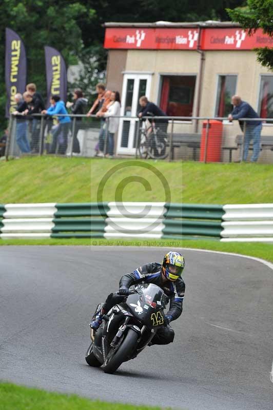 Motorcycle action photographs;Trackday digital images;cadwell;cadwell park photographs;event digital images;eventdigitalimages;motor racing louth lincolnshire;no limits trackdays;peter wileman photography;trackday;trackday photos