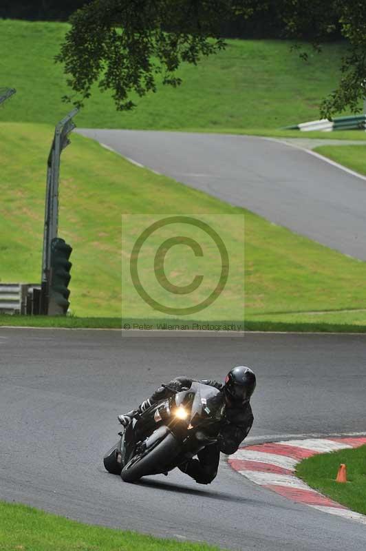 Motorcycle action photographs;Trackday digital images;cadwell;cadwell park photographs;event digital images;eventdigitalimages;motor racing louth lincolnshire;no limits trackdays;peter wileman photography;trackday;trackday photos