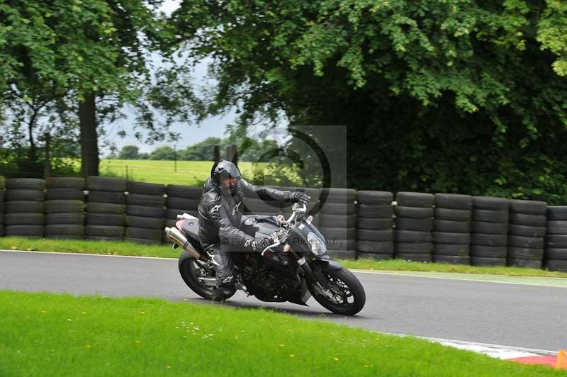 Motorcycle action photographs;Trackday digital images;cadwell;cadwell park photographs;event digital images;eventdigitalimages;motor racing louth lincolnshire;no limits trackdays;peter wileman photography;trackday;trackday photos