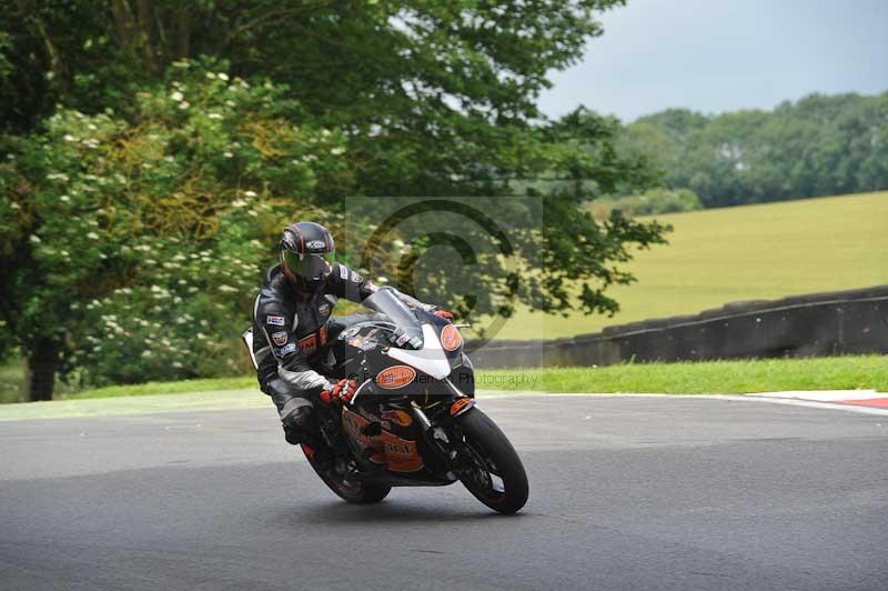 Motorcycle action photographs;Trackday digital images;cadwell;cadwell park photographs;event digital images;eventdigitalimages;motor racing louth lincolnshire;no limits trackdays;peter wileman photography;trackday;trackday photos