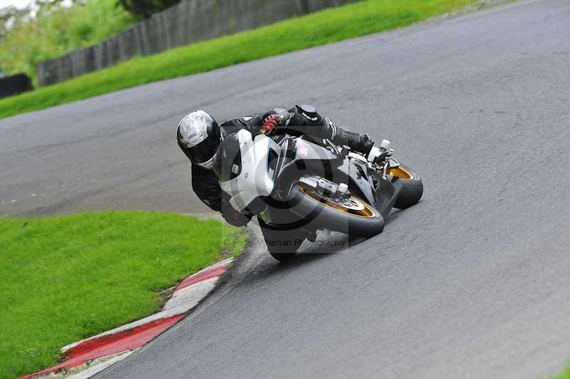 Motorcycle action photographs;Trackday digital images;cadwell;cadwell park photographs;event digital images;eventdigitalimages;motor racing louth lincolnshire;no limits trackdays;peter wileman photography;trackday;trackday photos