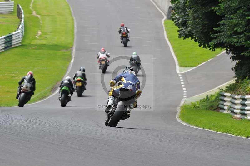 Motorcycle action photographs;Trackday digital images;cadwell;cadwell park photographs;event digital images;eventdigitalimages;motor racing louth lincolnshire;no limits trackdays;peter wileman photography;trackday;trackday photos