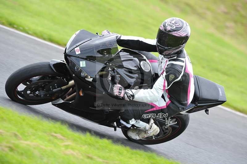 Motorcycle action photographs;Trackday digital images;cadwell;cadwell park photographs;event digital images;eventdigitalimages;motor racing louth lincolnshire;no limits trackdays;peter wileman photography;trackday;trackday photos