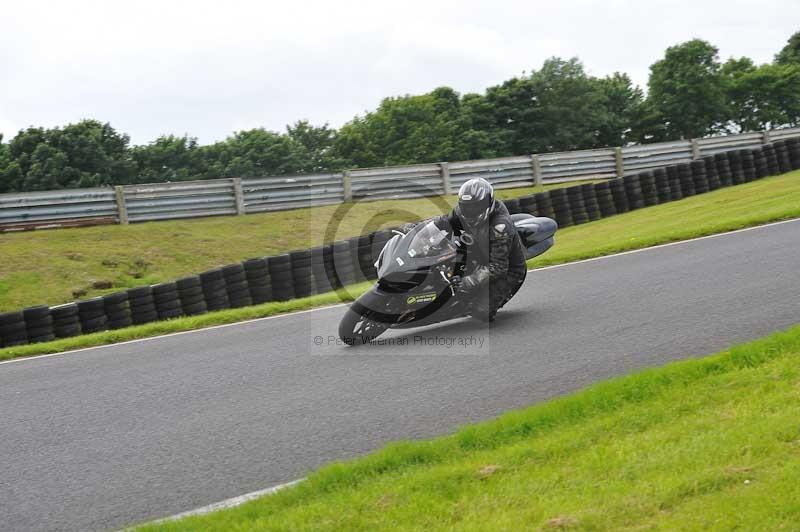 Motorcycle action photographs;Trackday digital images;cadwell;cadwell park photographs;event digital images;eventdigitalimages;motor racing louth lincolnshire;no limits trackdays;peter wileman photography;trackday;trackday photos