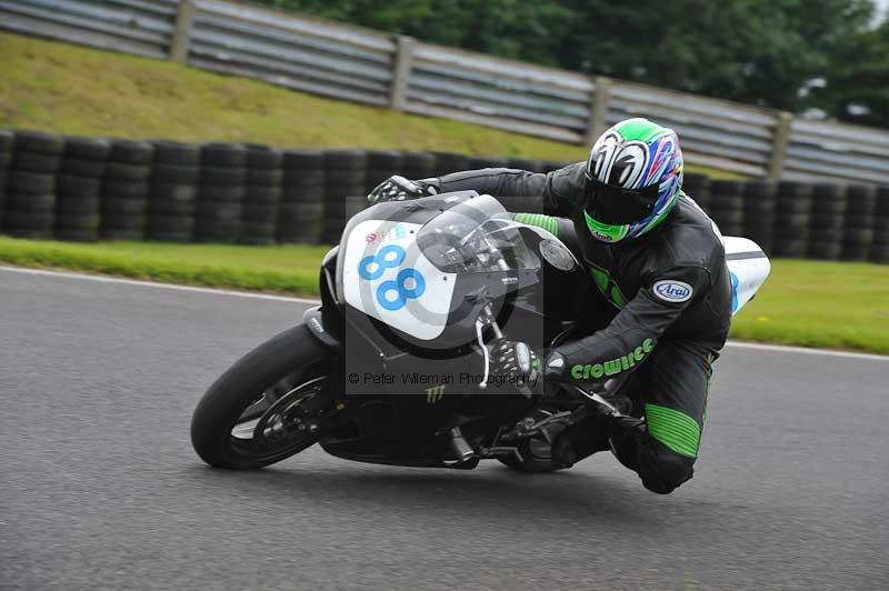 Motorcycle action photographs;Trackday digital images;cadwell;cadwell park photographs;event digital images;eventdigitalimages;motor racing louth lincolnshire;no limits trackdays;peter wileman photography;trackday;trackday photos