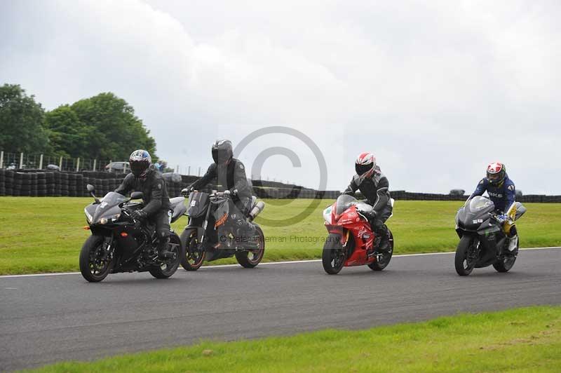 Motorcycle action photographs;Trackday digital images;cadwell;cadwell park photographs;event digital images;eventdigitalimages;motor racing louth lincolnshire;no limits trackdays;peter wileman photography;trackday;trackday photos