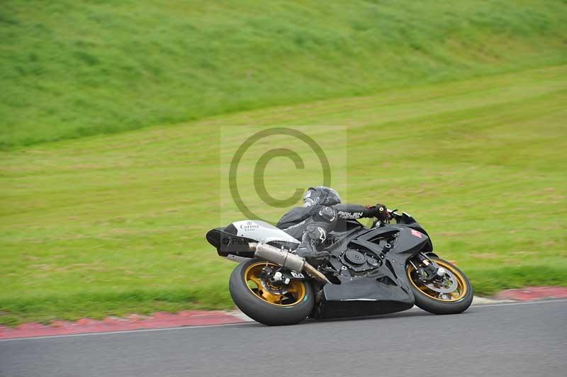 Motorcycle action photographs;Trackday digital images;cadwell;cadwell park photographs;event digital images;eventdigitalimages;motor racing louth lincolnshire;no limits trackdays;peter wileman photography;trackday;trackday photos