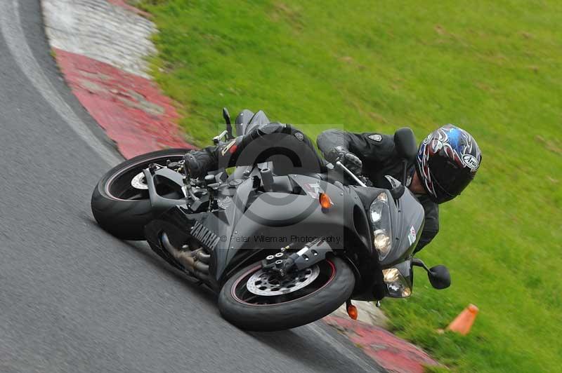 Motorcycle action photographs;Trackday digital images;cadwell;cadwell park photographs;event digital images;eventdigitalimages;motor racing louth lincolnshire;no limits trackdays;peter wileman photography;trackday;trackday photos