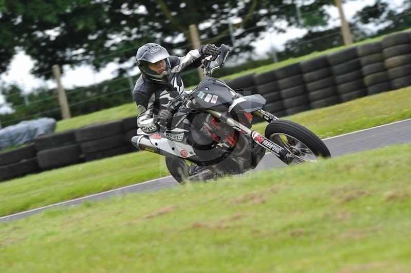 Motorcycle action photographs;Trackday digital images;cadwell;cadwell park photographs;event digital images;eventdigitalimages;motor racing louth lincolnshire;no limits trackdays;peter wileman photography;trackday;trackday photos