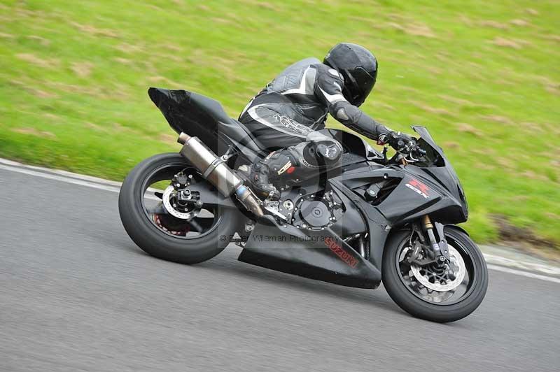 Motorcycle action photographs;Trackday digital images;cadwell;cadwell park photographs;event digital images;eventdigitalimages;motor racing louth lincolnshire;no limits trackdays;peter wileman photography;trackday;trackday photos