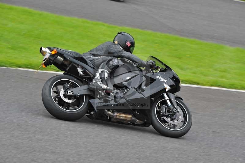 Motorcycle action photographs;Trackday digital images;cadwell;cadwell park photographs;event digital images;eventdigitalimages;motor racing louth lincolnshire;no limits trackdays;peter wileman photography;trackday;trackday photos