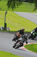 Motorcycle-action-photographs;Trackday-digital-images;cadwell;cadwell-park-photographs;event-digital-images;eventdigitalimages;motor-racing-louth-lincolnshire;no-limits-trackdays;peter-wileman-photography;trackday;trackday-photos