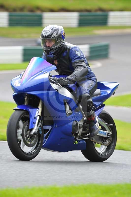 Motorcycle action photographs;Trackday digital images;cadwell;cadwell park photographs;event digital images;eventdigitalimages;motor racing louth lincolnshire;no limits trackdays;peter wileman photography;trackday;trackday photos