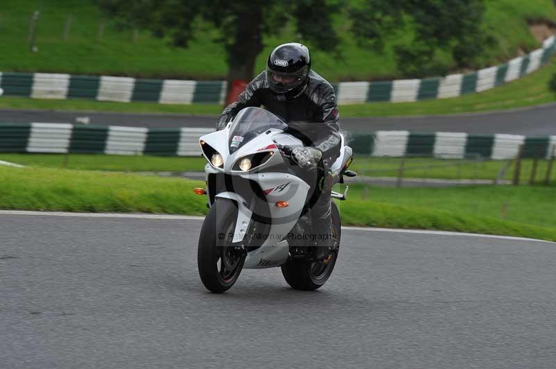 Motorcycle action photographs;Trackday digital images;cadwell;cadwell park photographs;event digital images;eventdigitalimages;motor racing louth lincolnshire;no limits trackdays;peter wileman photography;trackday;trackday photos