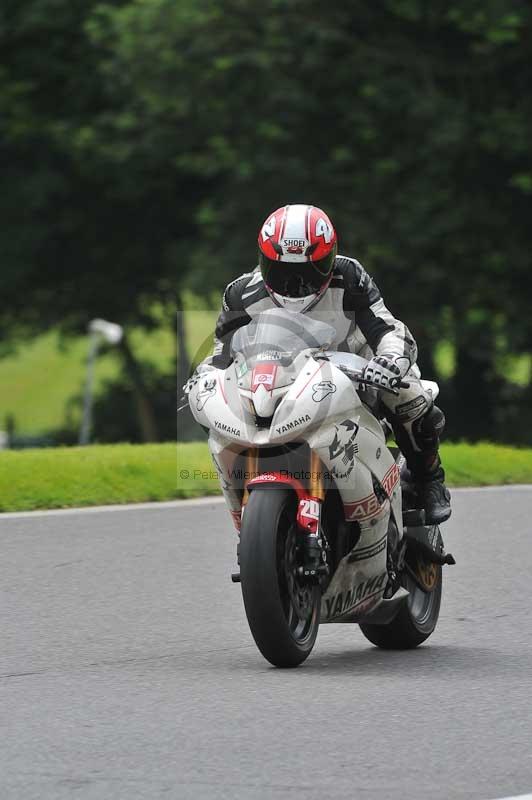 Motorcycle action photographs;Trackday digital images;cadwell;cadwell park photographs;event digital images;eventdigitalimages;motor racing louth lincolnshire;no limits trackdays;peter wileman photography;trackday;trackday photos