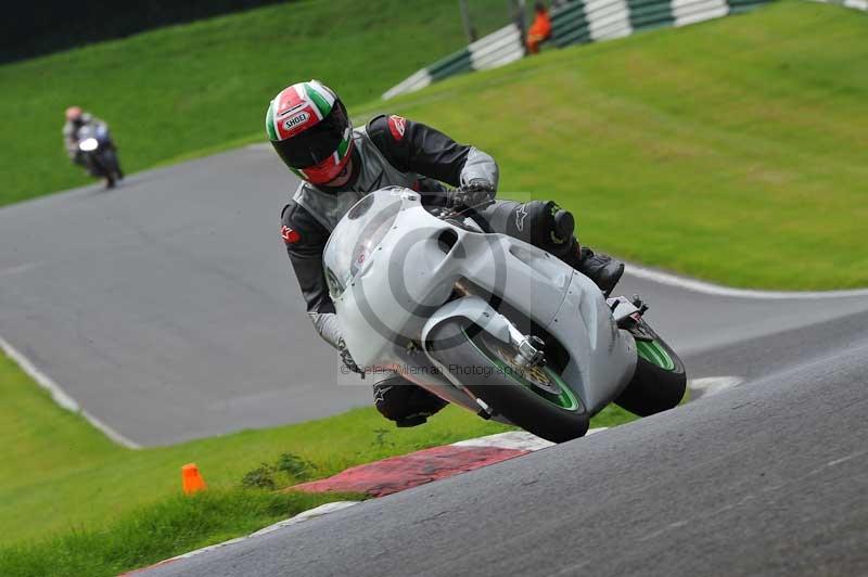 Motorcycle action photographs;Trackday digital images;cadwell;cadwell park photographs;event digital images;eventdigitalimages;motor racing louth lincolnshire;no limits trackdays;peter wileman photography;trackday;trackday photos