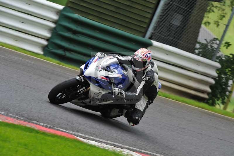 Motorcycle action photographs;Trackday digital images;cadwell;cadwell park photographs;event digital images;eventdigitalimages;motor racing louth lincolnshire;no limits trackdays;peter wileman photography;trackday;trackday photos